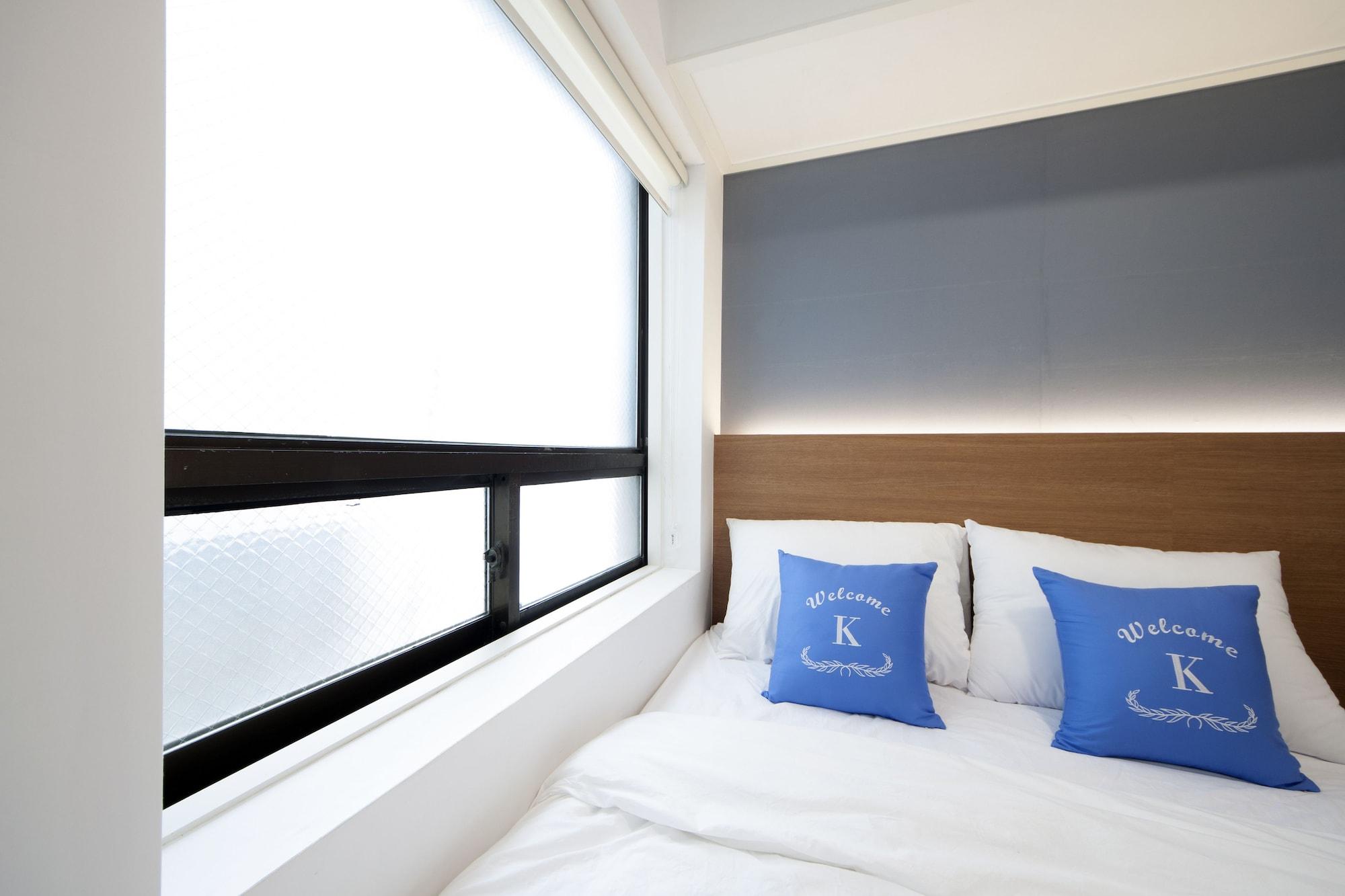 K-Guesthouse Seomyeon 1 بوسان المظهر الخارجي الصورة