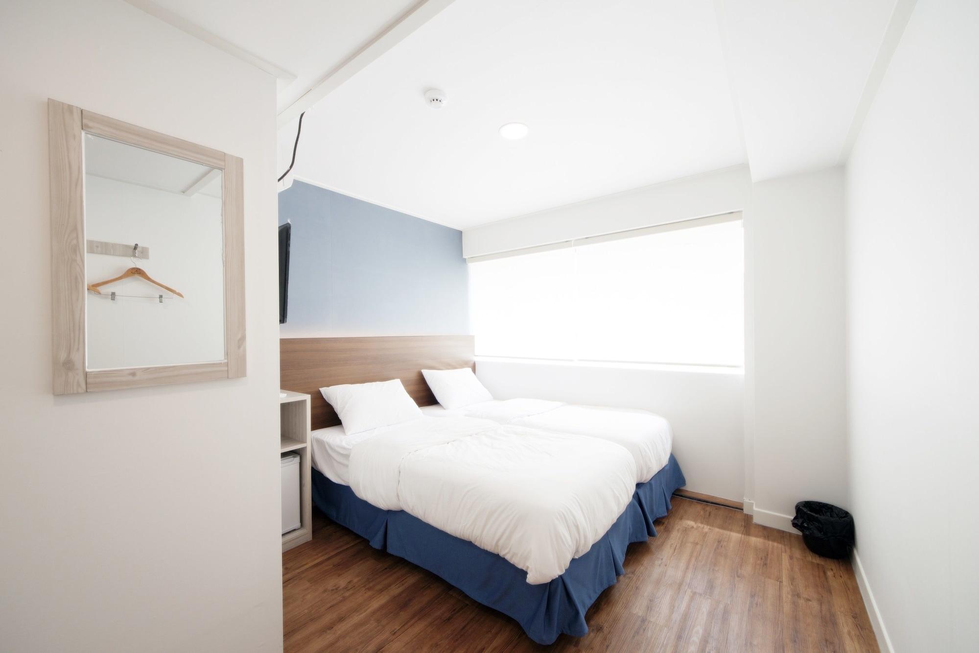 K-Guesthouse Seomyeon 1 بوسان المظهر الخارجي الصورة