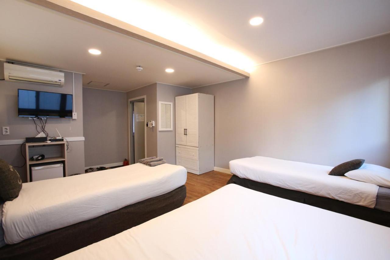 K-Guesthouse Seomyeon 1 بوسان المظهر الخارجي الصورة