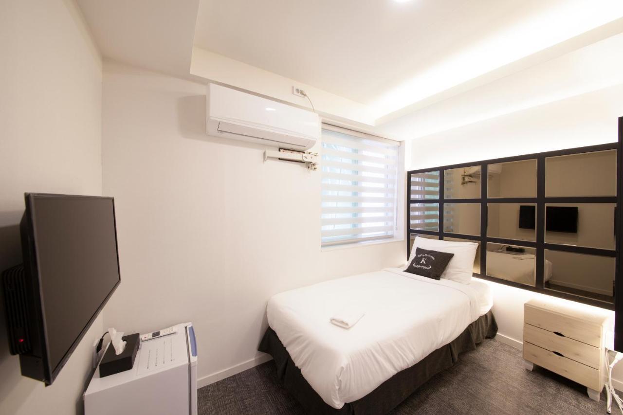 K-Guesthouse Seomyeon 1 بوسان المظهر الخارجي الصورة