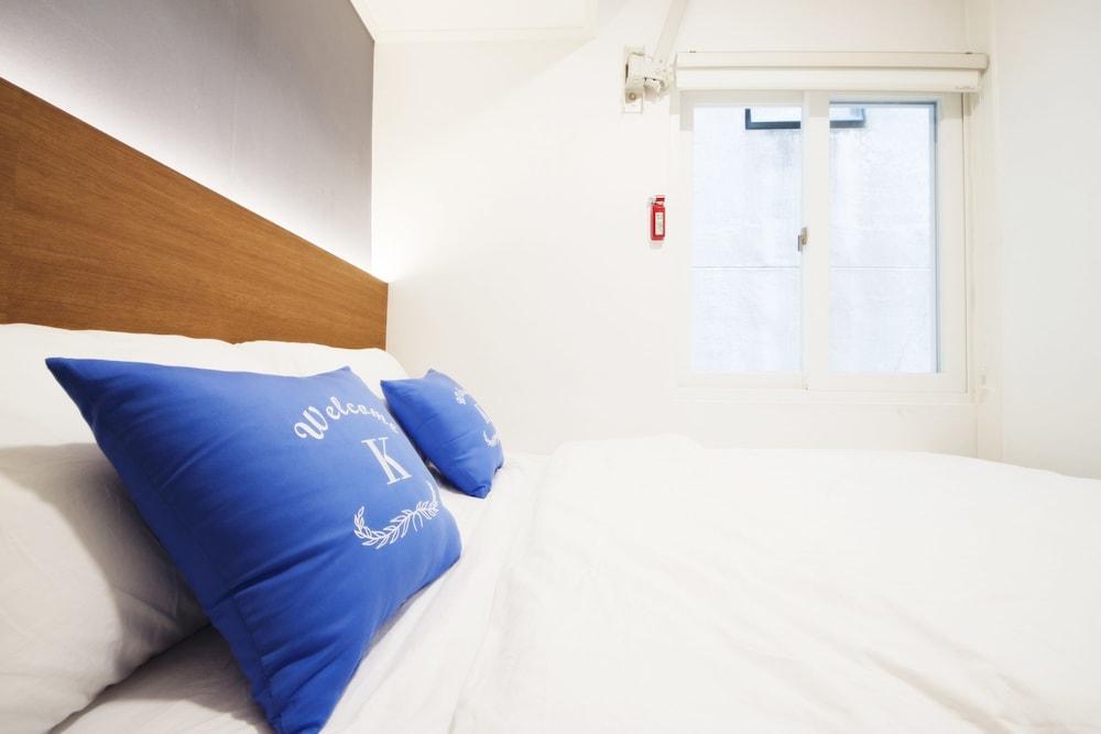 K-Guesthouse Seomyeon 1 بوسان المظهر الخارجي الصورة